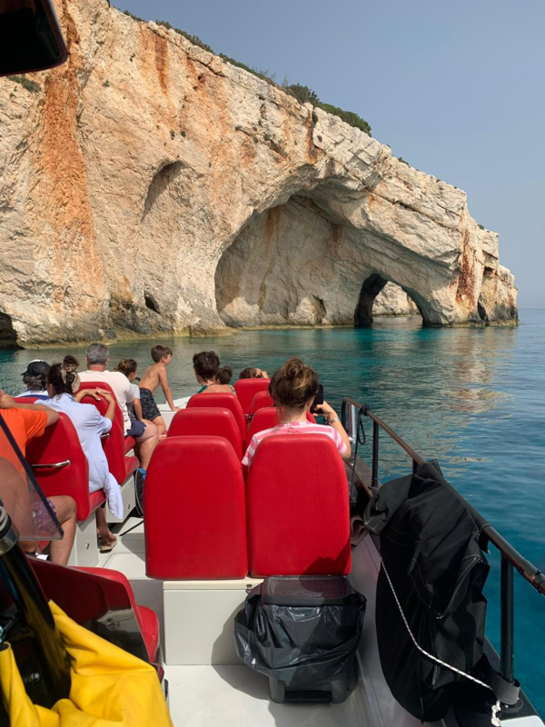 Tours in Zante - Baie des épaves (Navagio) en bateau rapide avec un petit groupe