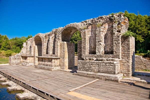 Tours in Corfu  - Visit Albania by Boat  Agioi Saranda and Butrint 