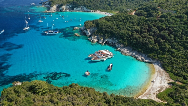 Tours in Corfou - Paxos – Antipaxos – Grottes Bleues 